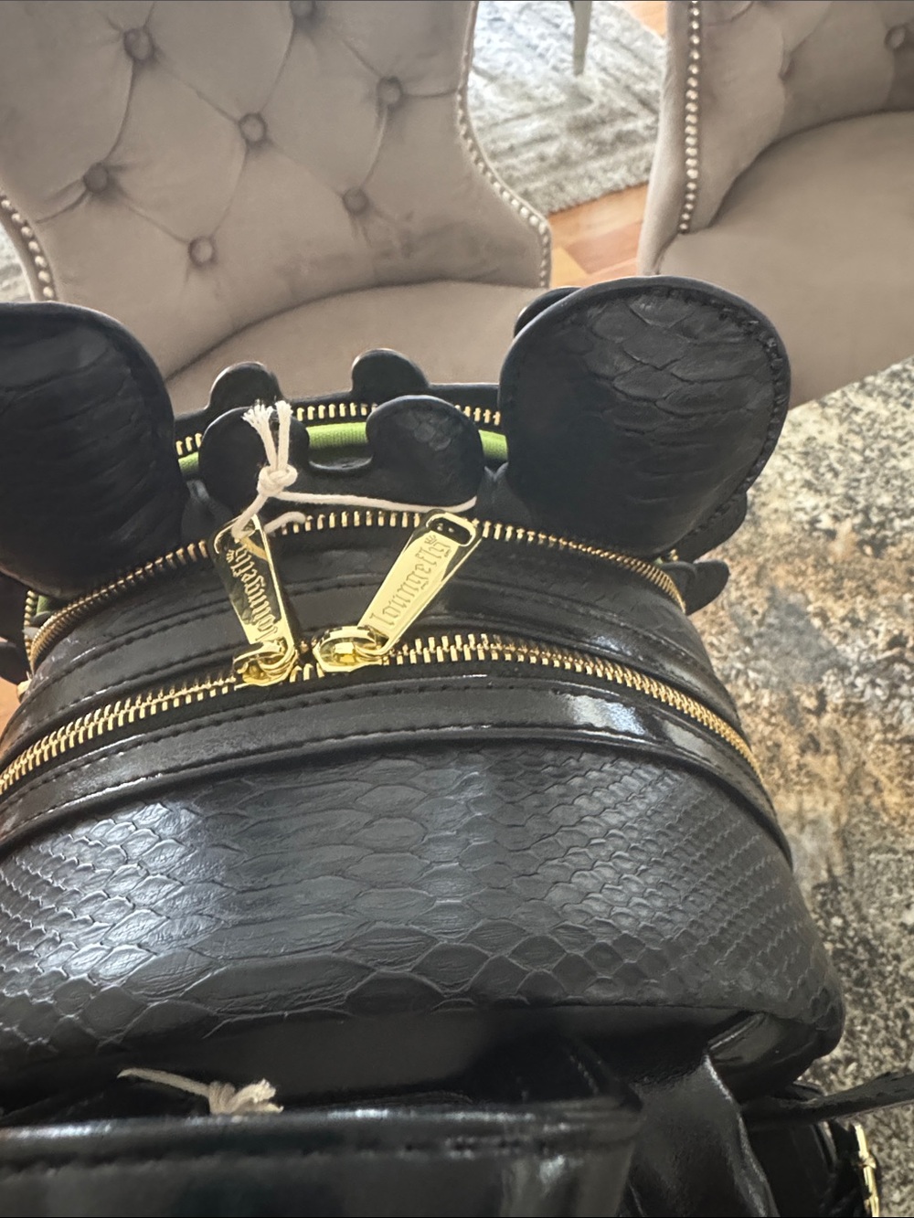 2026 LIMITED EDITION Toothless Loungefly with Ears - Picture 8 of 8